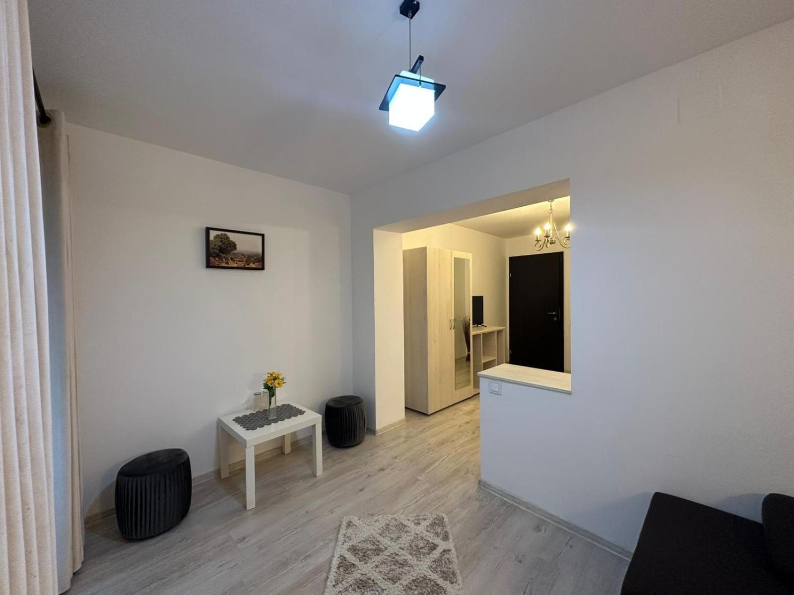 Casuta De Langa Izvor Hotel Felsőmoécs Kültér fotó