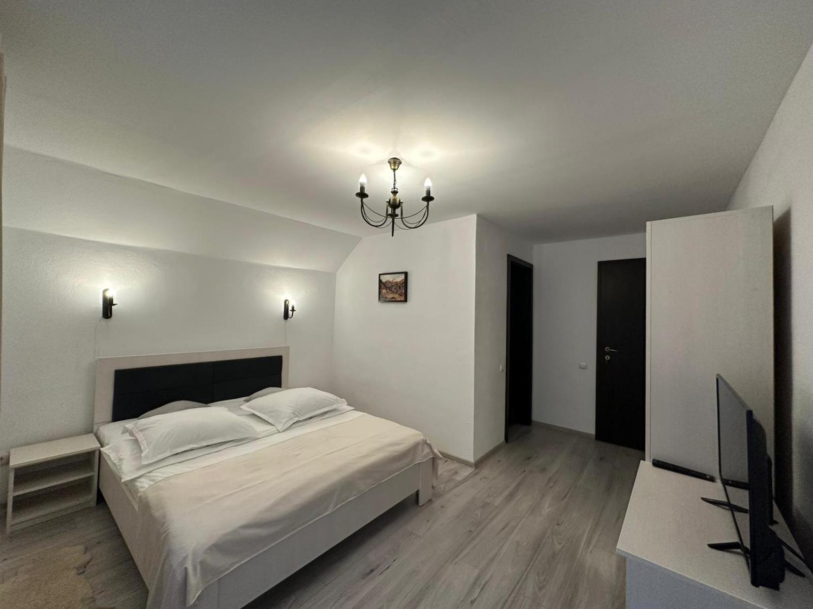 Casuta De Langa Izvor Hotel Felsőmoécs Kültér fotó